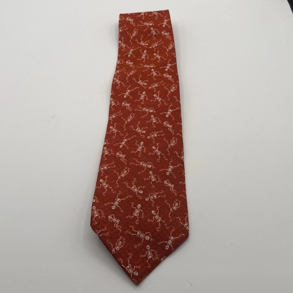 HALLMARK DESIGN COLLECTION 1999 SEASONAL CONCEPTS SILK SKELETON TIE - Picture 6 of 6